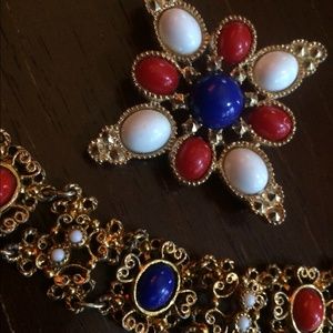 Beautiful Vintage Brooch and Matching Bracelet